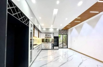 Bán nhà Bùi Xuân Phái 5 tầng 90m mặt tiền 5m