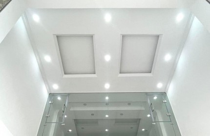 Cho thuê nhà MP Giáp Nhị - HM. DT 60m - 6tầng - Giá 46tr, có thang máy, thông sàn, phù hợp  vp, phòng khám, spa, kinh doanh sạch sẽ