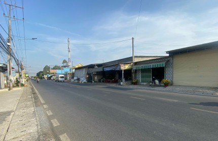 Cần bán căn nhà 133m2 mặt tiền đường Hùng Vương, xã Vĩnh Thanh, Nhơn Trạch