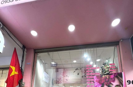 SANG NHƯỢNG MẶT BẰNG TIỆM NAIL QUẬN 3,TP HỒ CHÍ MINH