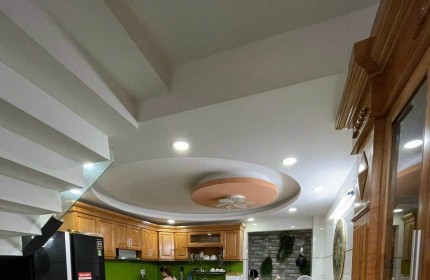 Bán nhà khu CX Nguyên Hồng, 40m2, 4 tấm hẻm thông Lê Quang Định giá 6.5 tỷ bớt lộc