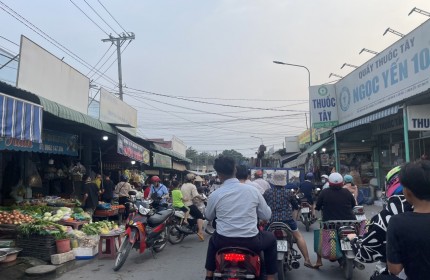 nhà mặt tiền ngy chợ trung tâm