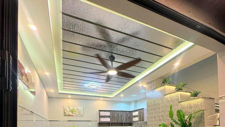 NGANG BỀ THẾ 7M - NHÀ MỚI VÔ Ở NGAY-CÁCH 1 CĂN HẺM XE HƠI. HẬU GIANG QUẬN 6.DT 42.7m2x 2 tầng (7.5x7.5).Giá Nhỉnh 5 tỷ TL.