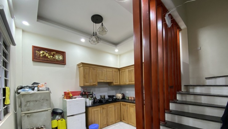 CC cần bán Nhà An Thắng, Biên Giang, Hà Đông, lh 0981298423, 36.5m2, 4 tầng, ô tô đậu, giá công khai 2.29 tỷ,