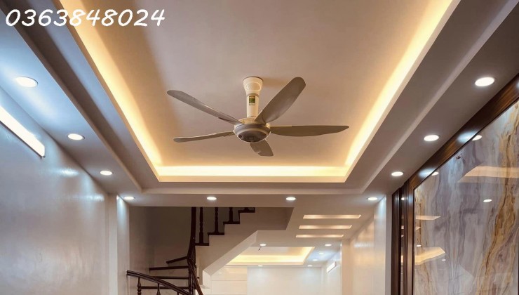 Nhà đẹp dân xây, phân lô Kim Đồng, 50m2, 5 tầng, nhỉnh 10 tỷ, siêu hiếm