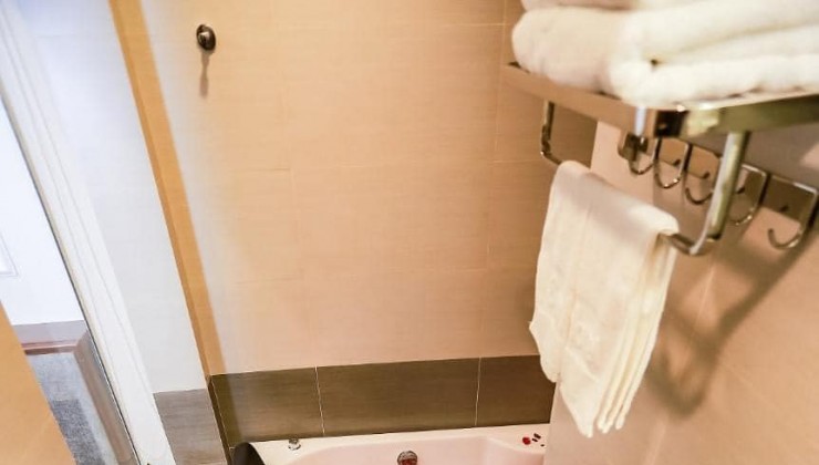 NÓNG & MỚI O9 2628 5559 BÁN. Nhà Lê Văn Thiêm 83m², 8 tầng, MT 8.1m, Giá TL 38 tỷ Thanh Xuân