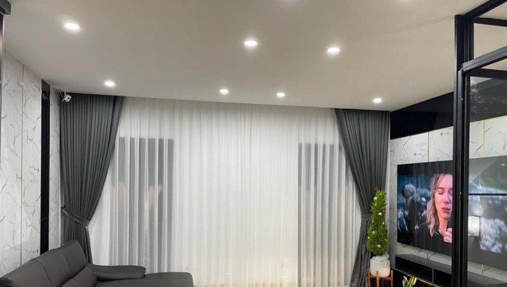 Bán nhà Thạch Bàn, Long Biên,  45m, 6 tầng, MT 5,1m, FULL NỘI THẤT