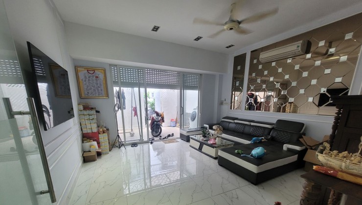 Thùy - Bán Nhà Phú Nhuận Kênh Nhiêu Lộc 35m2 , 2PN Giá  4.2 tỷ