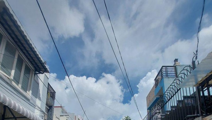 NHÀ NHỈNH 7 TỶ TIỆN XÂY MỚI TRUNG TÂM QUẬN 3, VỊ TRÍ ĐẮC ĐỊA, HƠN 100TR/ M2