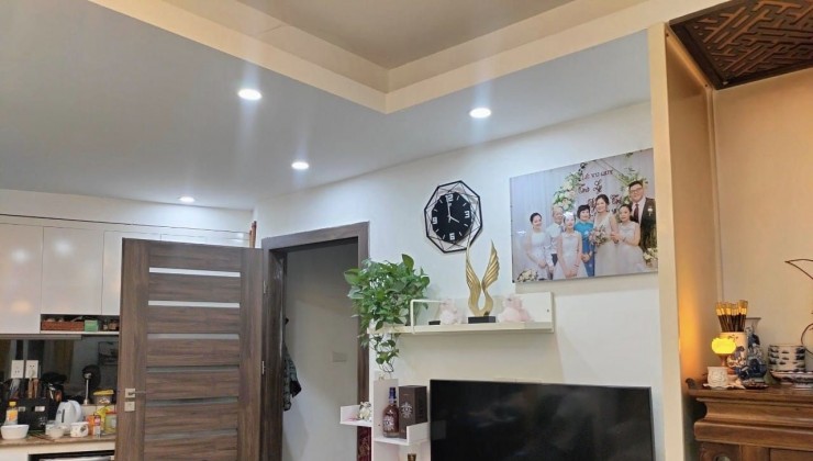 SIÊU VIP Ô TÔ TRÁNH HOÀNG CẦU 55M2 5T 5MT CHỈ 12 TỶ ĐỐNG ĐA KINH DOANH SẦM UẤT