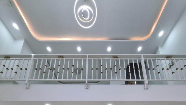 Bán nhà 2 Tầng Đường Hoàng Diệu 2 P.Linh Chiểu Tp.Thủ Đức DT 50m2(5x10m) Hiếm chỉ nhỉnh 3Tỷ