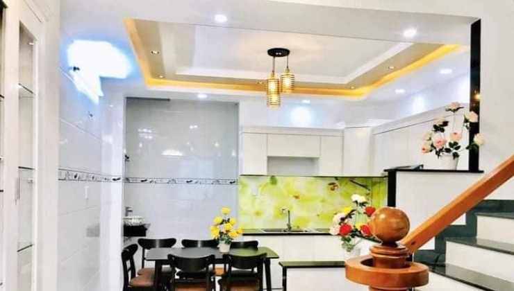 Bán Nhà Thống Nhất Gò Vấp 5 Tầng Xe Hơi Ngủ Trong Nhà 60m2 Giá 9 Tỷ