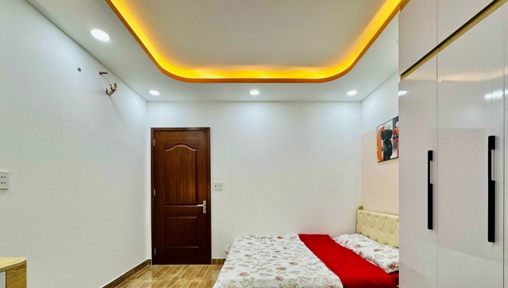 Bán Nhà Trần Quốc Tuấn Gò Vấp 40m2 2 Tầng Hẻm 3m Thông Giá 4 Tỷ 5