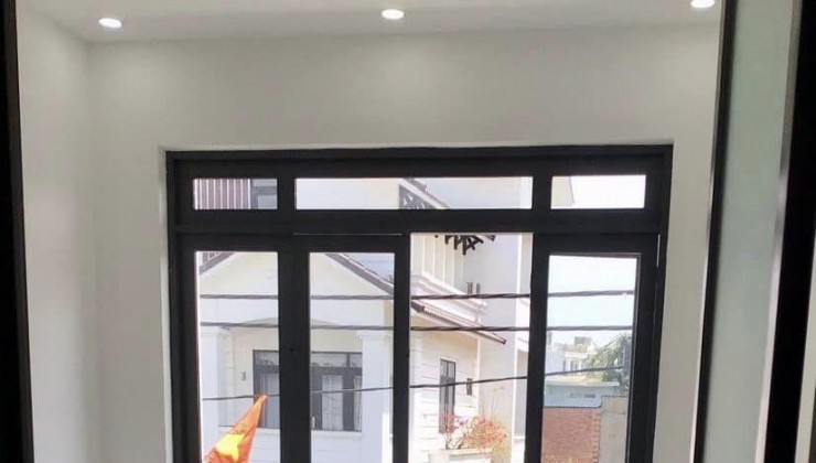 BÌNH TÂN GIÁP TÂN PHÚ - NHÀ 2 TẦNG 2 MẶT HẺM HXH QUAY ĐẦU - SỔ ĐẸP VUÔNG VỨC