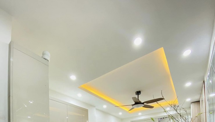 BÁN NHÀ KIM HOA ĐỐNG ĐA 30M2 3T 3.6MT 5.6 TỶ NGÕ THÔNG TẶNG FULL NỘI THẤT