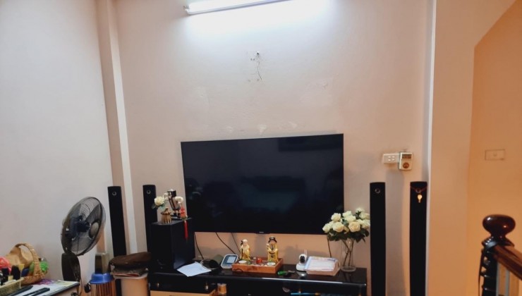 BÁN NHÀ ĐÀO TẤN BA ĐÌNH OTO NGÕ THÔNG KINH DOANH Ở SƯỚNG 43M x 4TẦNG GIÁ 10,5 TỶ CTL