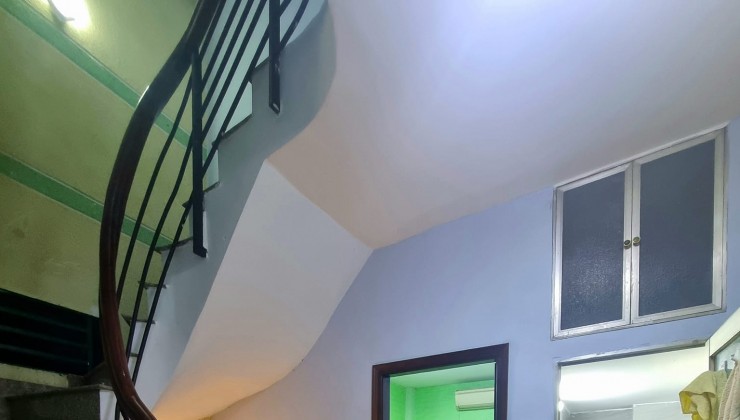 Trâm- Nhà BánVũ Huy Tấn - 4 Tầng BTCT  - 5 Tầng - 4 Phòng Ngủ - Hẻm thông  - Chỉ 5.35 Tỷ