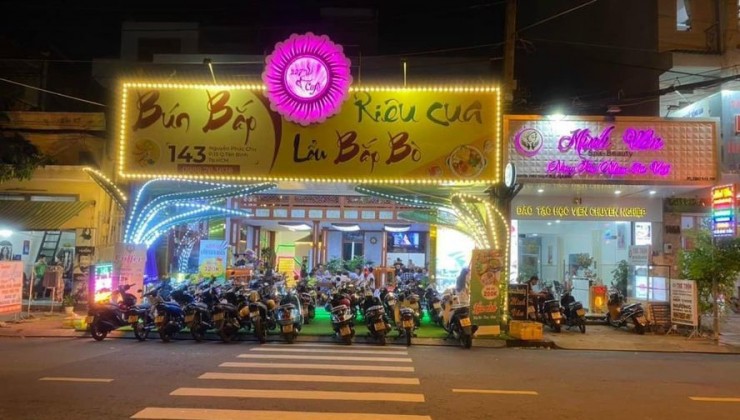 Đà Nẵng ! Sang quán Cafe hát với nhau 2 mặt tiền, siêu đẹp, Tel : 0934991568 chính chủ