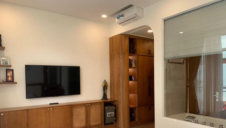 Bán Gấp Nhà Đẹp 3 Tầng, Sau Giaga Mall Phạm Văn Đồng, Thủ Đức, DT 70m2, Ô Tô Ngủ Trong Nhà Giá Chỉ Hơn 5 Tỷ
