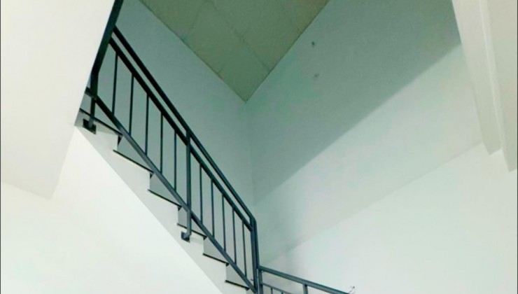 - NHỈNH 4 TỶ 3 TẦNG - MẶT TIỀN ĐƯỜNG VỊ TRÍ ĐẮC ĐỊA - VỪA Ở VỪA KINH DOANH - F.TÂN QUY - QUẬN 7