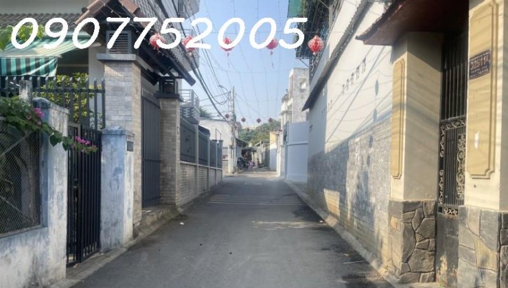 NHÀ MỚI Ở NGAY - PHÚ HỮU - NHỈNH 4 TỶ