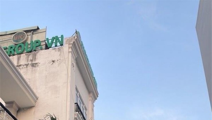 NHỈNH 4 TỶ 3 TẦNG - MẶT TIỀN ĐƯỜNG VỊ TRÍ ĐẮC ĐỊA - VỪA Ở VỪA KINH DOANH - F.TÂN QUY - QUẬN 7 -
