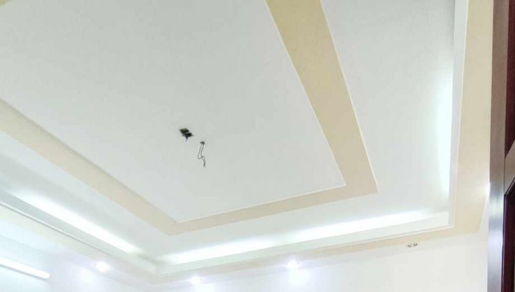 Bán Nhà Hẻm Xe Hơi Thông Lê Văn Thọ 65m2 4 Tầng Giá 6 Tỷ 6 Có 4 Phòng