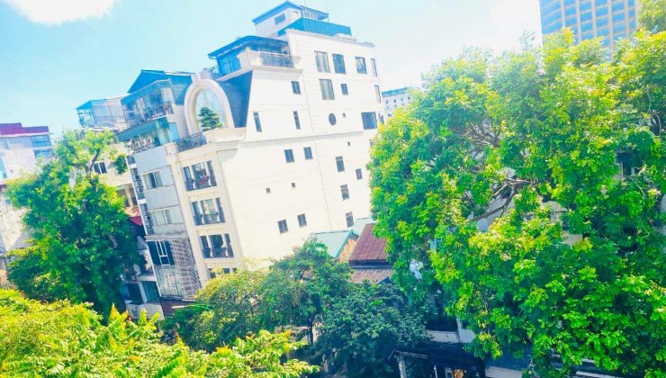 ⚜️ Biệt thự Mặt phố Nguyễn Khang, Cầu Giấy, 155m2 3T MT 9m, Giá chỉ 33.5 Tỷ ⚜️