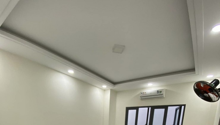 Bán Nhà Lê Đức Thọ Gò Vấp 70m2 4 Tầng Hẻm Xe Hơi 8m Giá 9 Tỷ 2