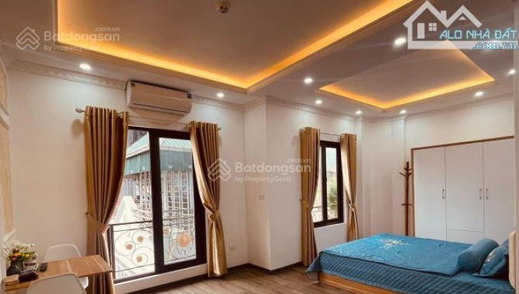 Bán nhà Nguyễn Khánh Toàn lô góc 40m2, 5 tầng MT 6m giá 5.x tỷ, ô tô gần, 3 bước ra đường 0976388663