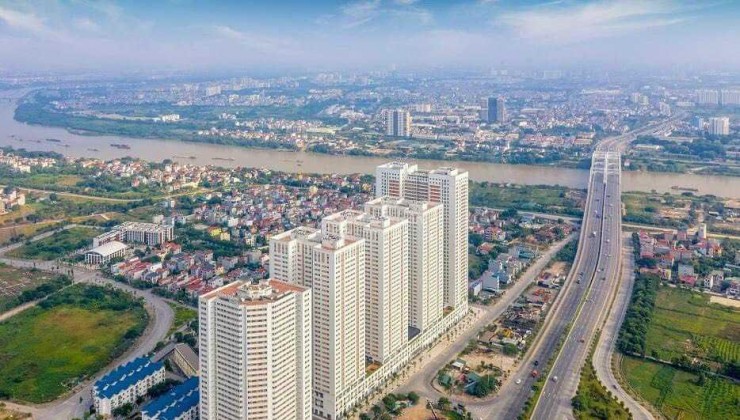 Tôi cần thanh khoản nhanh 1 căn 3PN toà River - sổ nhận liền tay - diện tích TT 85m2 - Liên hệ Bích Thủy để chi tiết hơn.