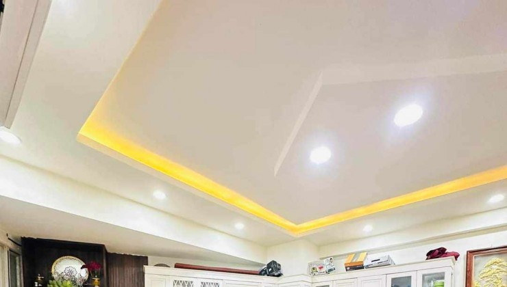 Bán gấp chung cư CT5B Mễ Trì Thượng . 87m2 2PN, nội thất đẹp, chỉ 3,4 tỷ