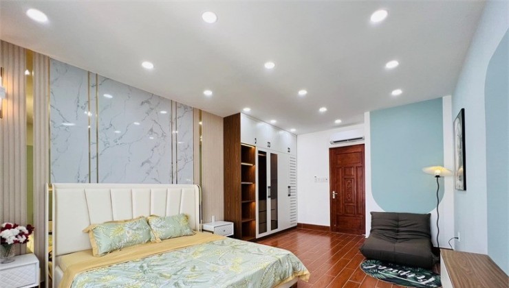 Bán nhà Huỳnh Văn Nghệ, 65m2 x 4 tầng, gara ô tô, nhà siêu đẹp ở ngay chỉ 7 tỷ 8.