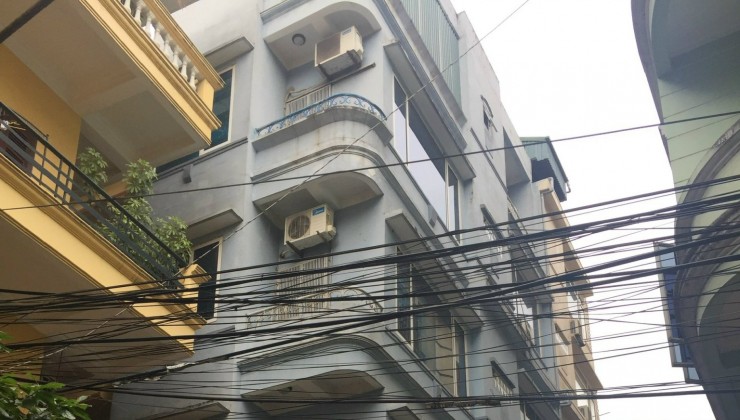 Căn hộ TT tầng 1 mặt ngõ thông thoáng, phố Quỳnh Mai , DTSD 65 m2 - Giá chỉ: 2,1 tỷ