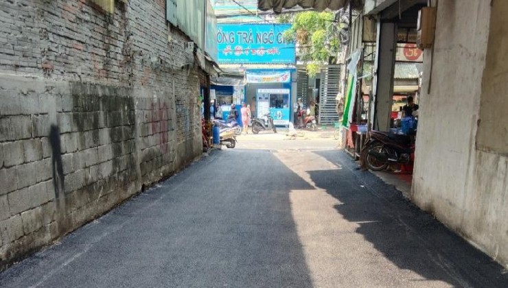 Bán nhà đường Tây Lân, Bình Tân, 2tầng, 4x19.5, nhỉnh 4tỷ