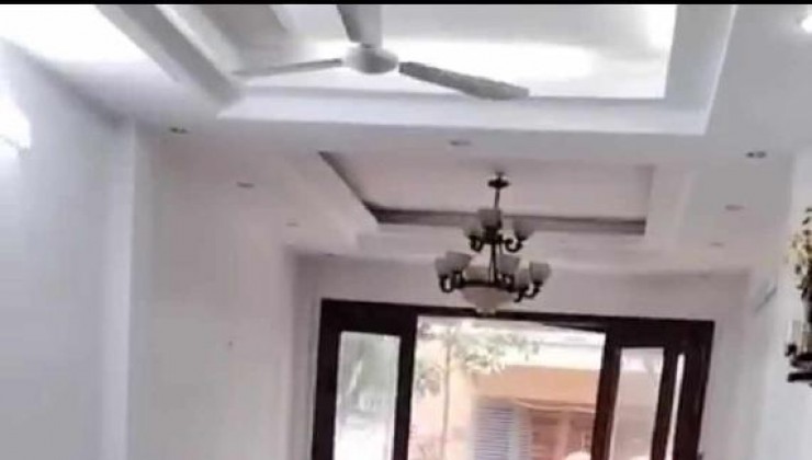 Bán nhà KĐT Xa La Hà Đông, 50m2, Phân lô, mặt tiền 4,5m, kinh doanh, giá chỉ 10 tỷ.