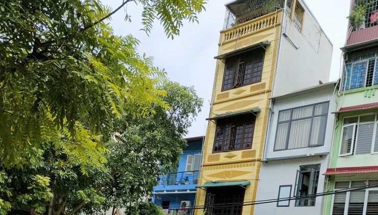 Bán gấp giá rẻ căn hộ khép kín cách Sư Phạm 1, 400m, Phạm Văn Đồng 38m, tầng1, mặt tiền 4m, 750 triệu.