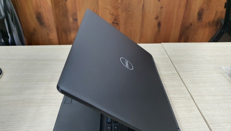 Mua Laptop Dell Latitude 5480 i5 6300u /8GB/256GB/14