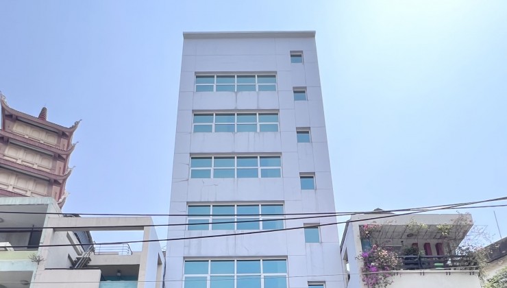 Bán khách sạn Mặt Tiền đường Lê Thị Riêng P Bến Thành, Q1, 13,1 x 24,8 giá 320 tỷ
