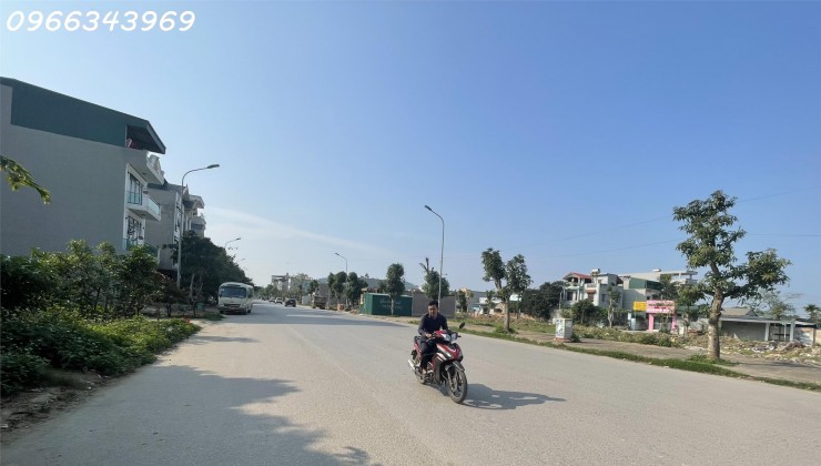 ĐẤT HANG CAU, NHẬN ĐẤT XÂY NGAY.  LH: 0966343969
