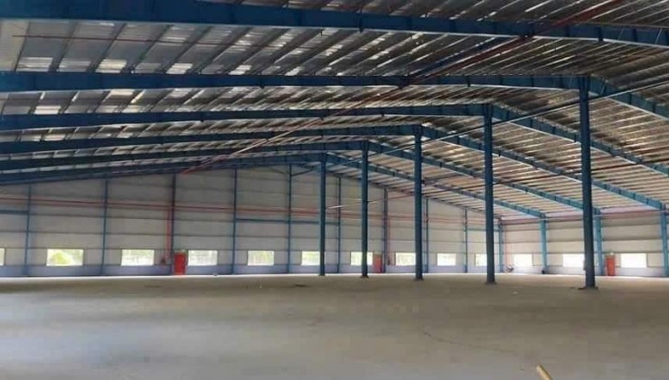 Cho thuê kho xưởng tân uyên Bình Dương ngoài khu.Tổng DT đất : 45.000m².Giá cho thuê : 2.7usd/m² tháng cọc 6 tháng hd dài hạn
Lh 0366632092.