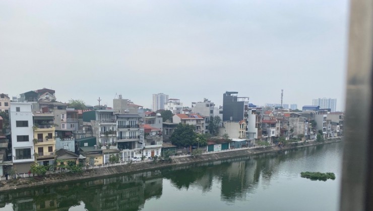 Siêu hiếm nhà mặt phố, 1 mặt hồ quận Long Biên, 100m x 5 tầng, mặt tiền 5m, vỉa hè, kinh doanh ngày đêm