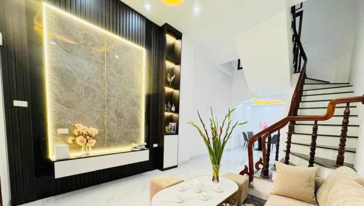 Bán nhà Khương Trung-Thanh Xuân 42m2x4T,Mt3.5 ô tô gần nhà đỗ ngày đêm giá 4.7 tỷ