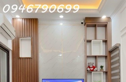 BÁN NHÀ GIÁP NHỊ, 40M2, NHÀ ĐẸP Ở LUÔN, 5 TẦNG 2 NGỦ, GẦN Ô TÔ, BA GÁC ĐUA, Ô CHỜ THANG MÁY, SĐCC