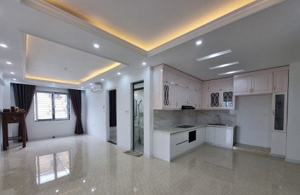 Bán căn GÓC chung cư Trần Đăng Ninh, Cầu Giấy 80m2 có thể sửa thành 3PN, giá 3,45 tỷ