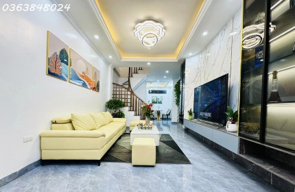 Biệt thự Vip Đội Cấn - Ba Đình , 102m2, 6 tầng, vị trí đắc địa