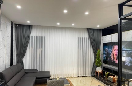 Bán nhà Ái Mộ, Bồ Đề, Long Biên, 43m, 6 tầng,  LÔ GÓC, GARA Ô TÔ, THANG MÁY, CỰC HIẾM.