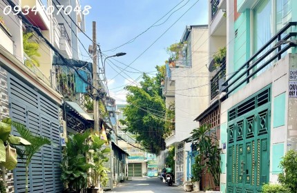 HẺM TRƯỚC NHÀ 5M. XE HƠI 7 CHỖ NGỦ TRONG NHÀ. QUẬN 7 gần 80m