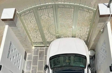 Bán nhà lã xuân oai 65m2.đường thông oto đỗ cửa giá 3.5 tỷ