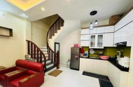 HIẾM - NHÀ CẦN BÁN,NGUYỄN SƠN-HAY ĐƯỢC GỌI PHỐ HÀNG KHÔNG 45m2 - 6T - 7.3 tỷ